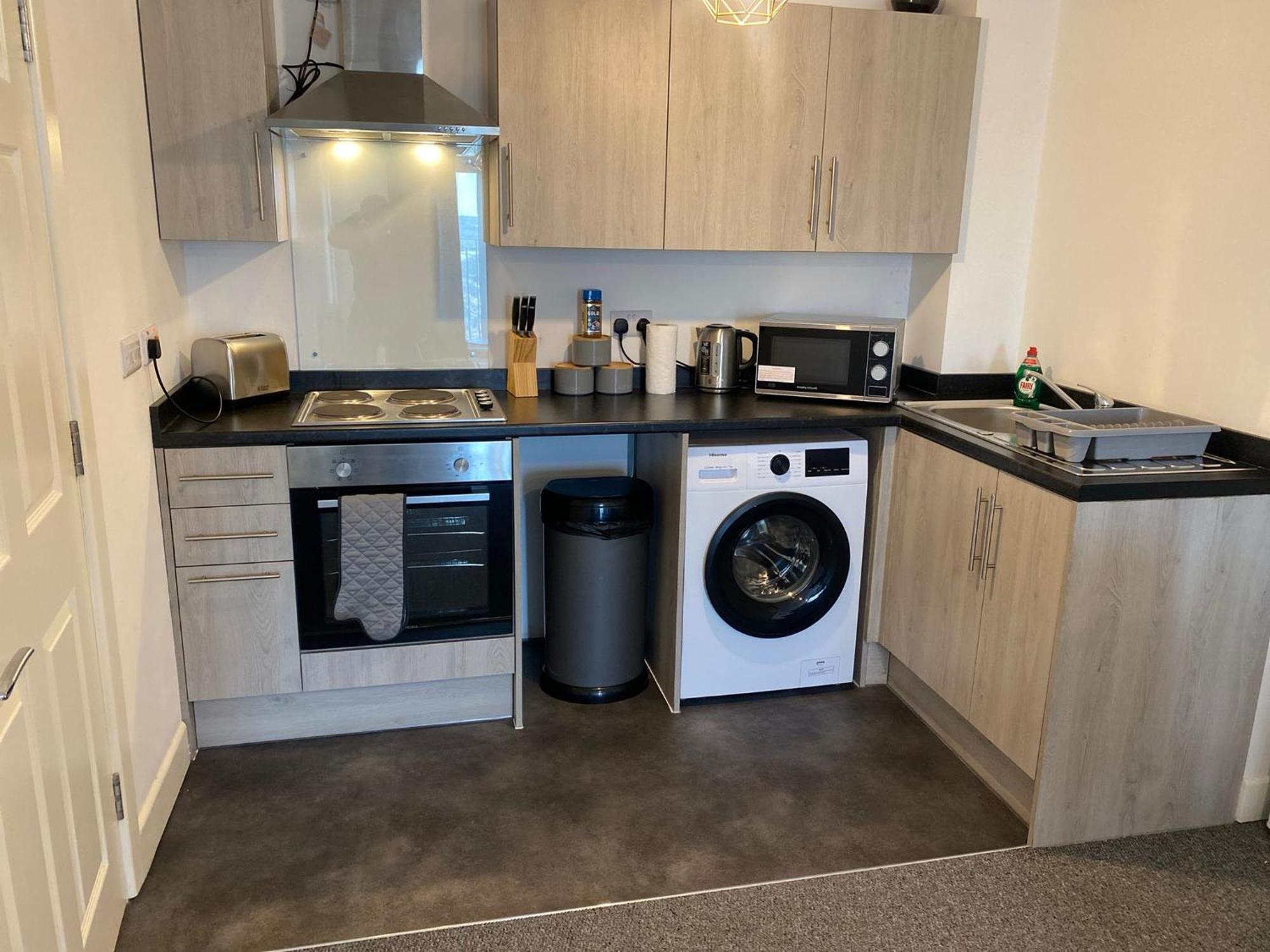 Livestay-New Private Apartment Building Minutes From Heathrow Slough Exteriér fotografie