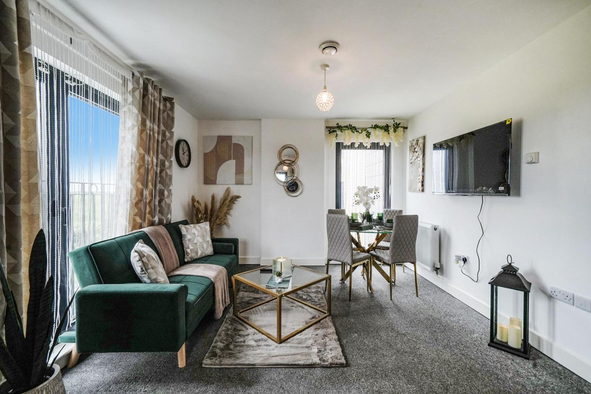 Livestay-New Private Apartment Building Minutes From Heathrow Slough Exteriér fotografie